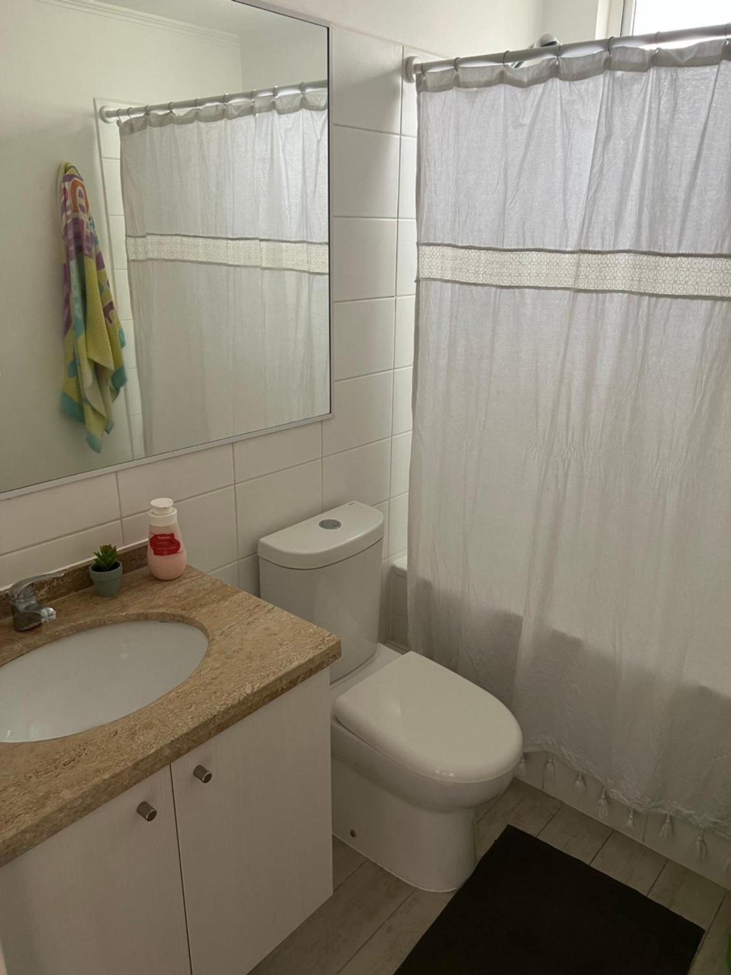 Depto Amplio En Condominio, Sector 4 Esquinas